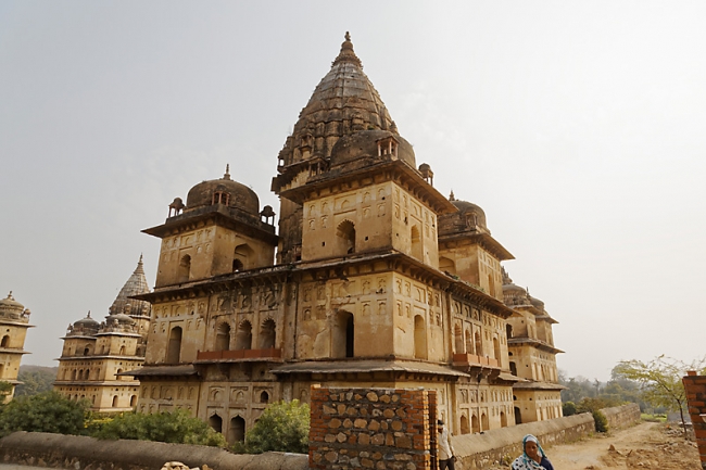 Orchha-Temples et cénotaphes-030